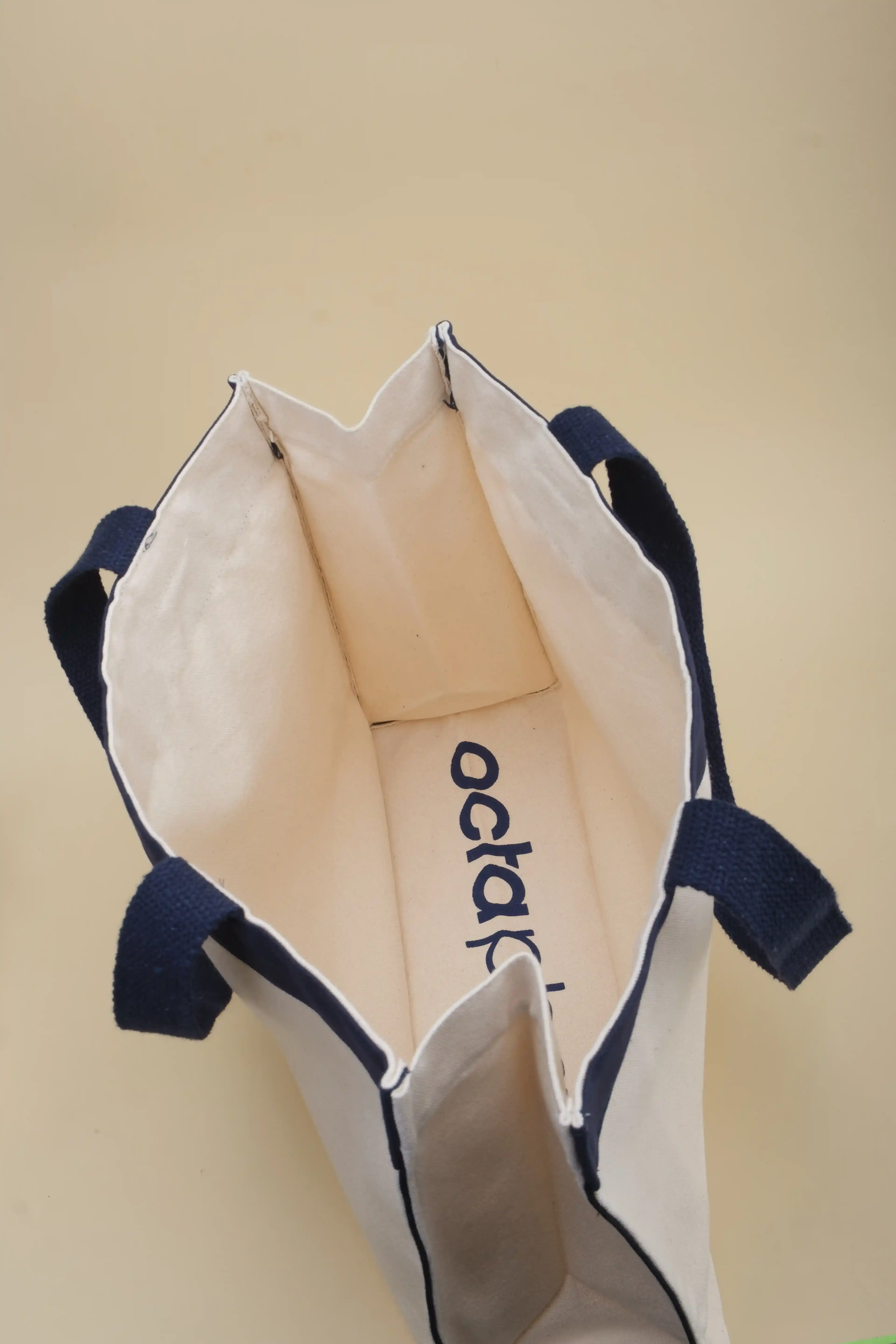 Ecobag sustentavel personalizada produzida para o cliente Octapharma